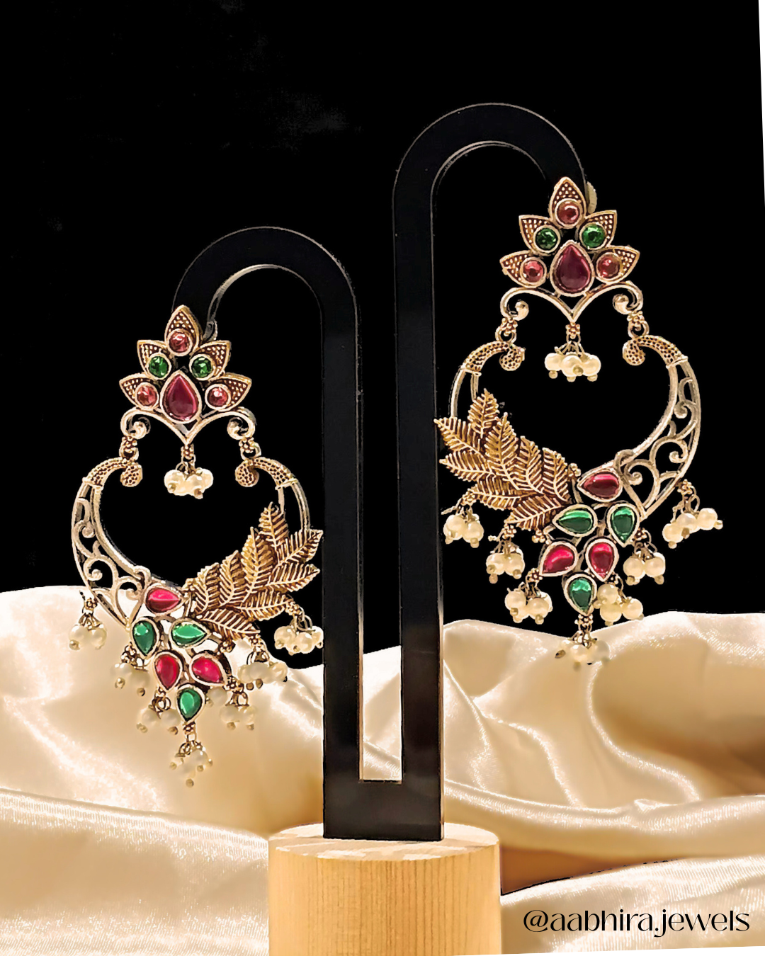 STATEMENT EARRINGS
