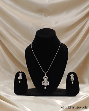 Arzoo Pendant Set -Pink