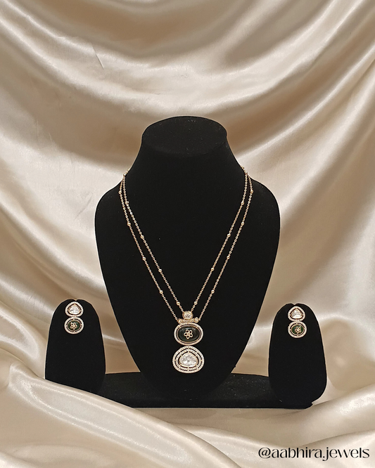 Ira Pendant Set