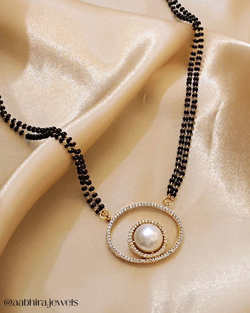 Aarohi Mangalsutra Set