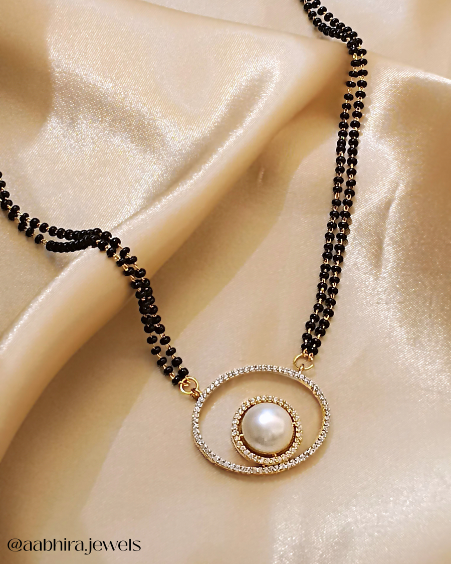 Aarohi Mangalsutra Set