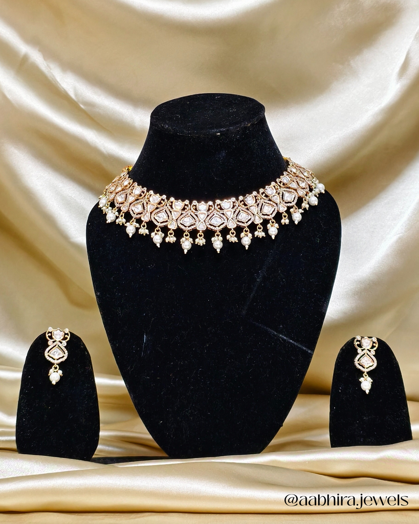 Aarvi  Polki Choker Set - white
