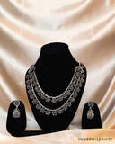 Raatrani – The Midnight Bloom Necklace Set
