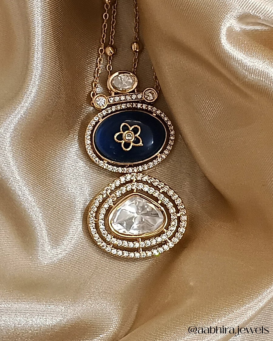 Ira Pendant Set